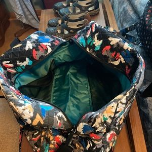 Vera Bradley large travel bag, pattern Splash